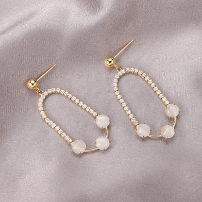 Orecchini Art-Decò con perle e strass